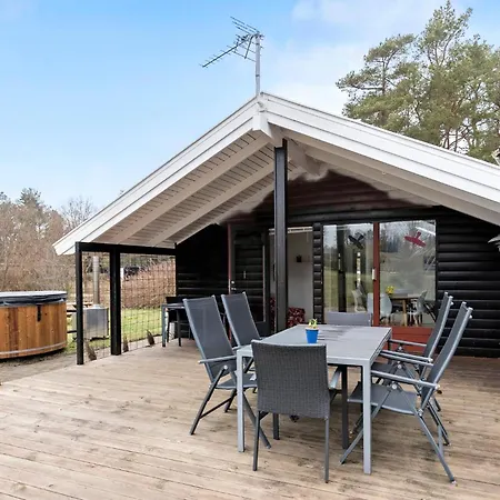 3 Bedroom Beautiful In