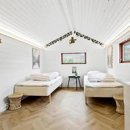 3 Bedroom Beautiful In Nyaraló *